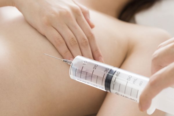 Genital Bölge Yağ Enjeksiyonu Doğal Görünüm İçin Çözüm